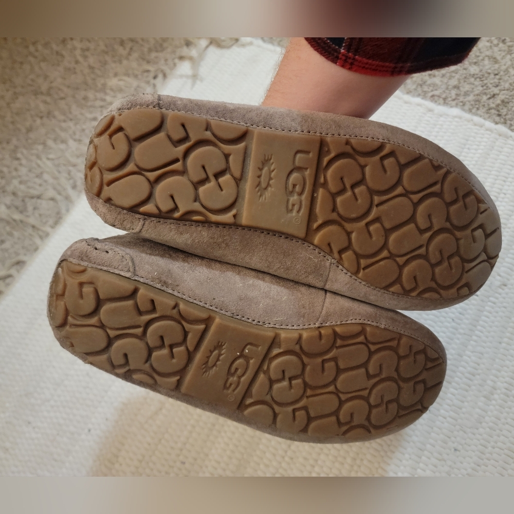 UGG Women's Slippers in Taupe - Picture 10 of 11